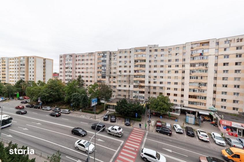 Apartament cu 3 camere decomandat în Negru Vodă