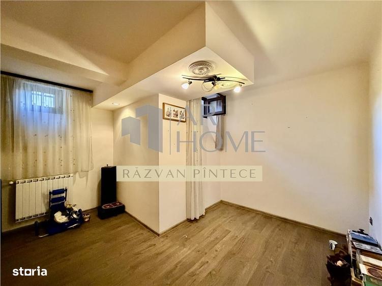 Vanzare vila D+P+1E, Bulevardul Castanilor, Ploiesti - 14