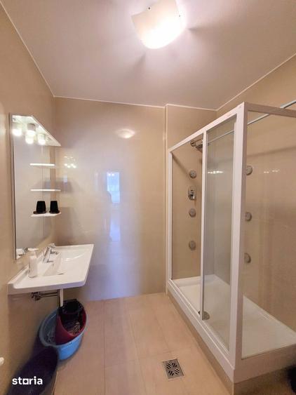 Apartament cu 3 camere, mobilat în Badea Cârțan