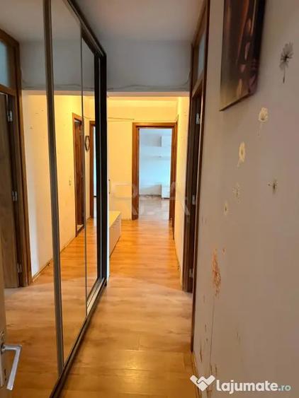 Apartament cu 2 camere semidecomandat în 1 Decembrie 1918