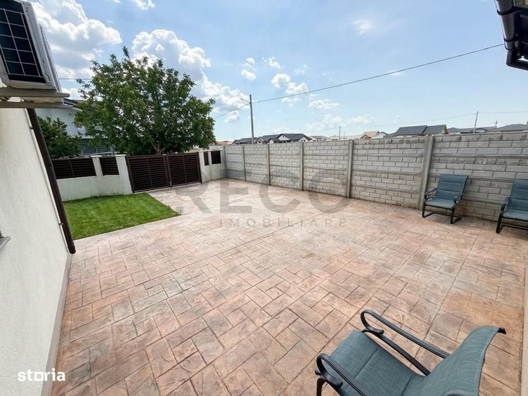 Casă cu 4 camere cu Teren 290 Mp în Sântandrei
