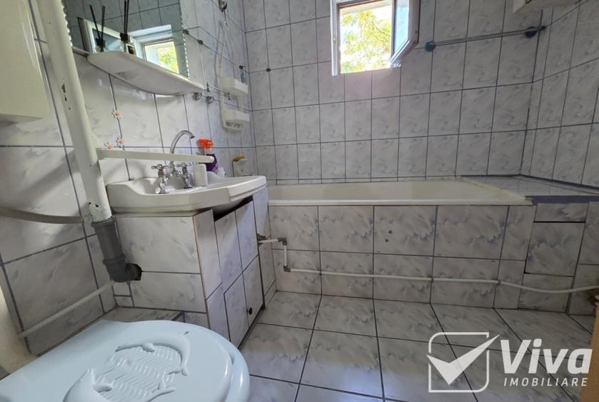 Apartament cu 2 camere decomandat în Nicolina