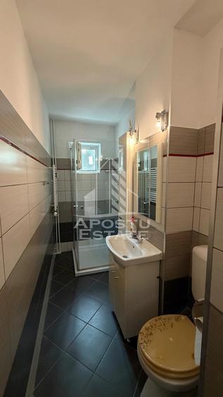 Apartament cu 2 camere decomandat în Gheorghe Lazăr