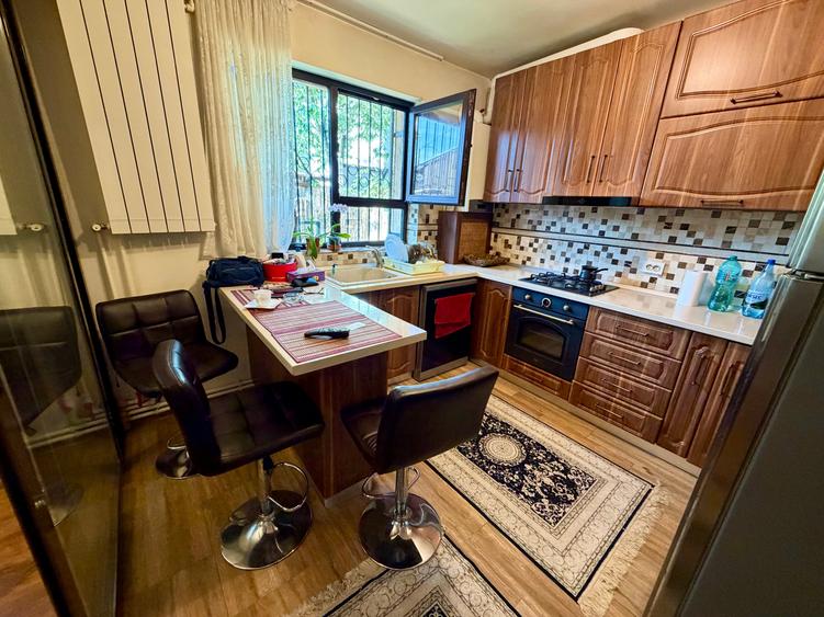 Casa P+1+M la 450m de Sos Oltenitei. 5 cam. Util 116mp. Teren 180mp - 11