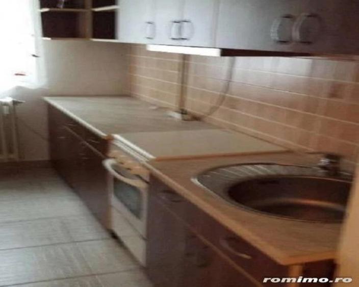 Apartament cu 2 camere decomandat în Dorobanților