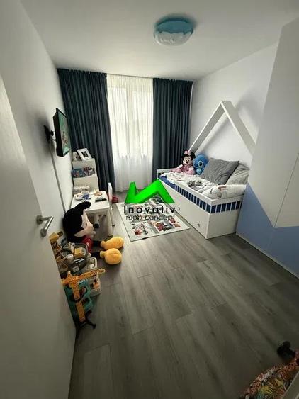Apartament cu 3 camere decomandat, mobilat în Hipodrom 3