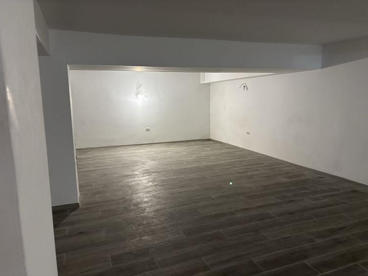Spațiu comercial, de 132 mp, în Gara