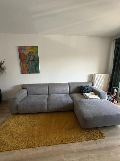 Apartament cu 2 camere decomandat în Tractorul