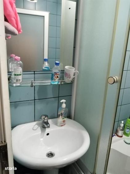Garsonieră decomandată în Rahova