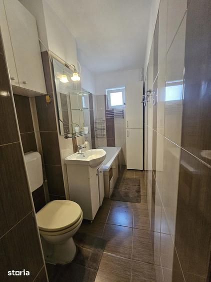 Apartament 3 camere, semidecomandat, 65 mp, aer conditionat, balcon, Inel 2 - 9