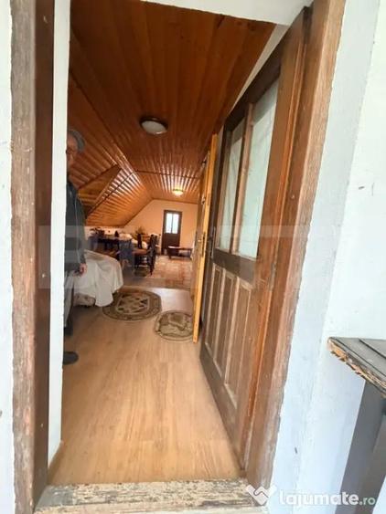 Casă cu 7 camere cu Teren 2285 Mp în Tohanu Vechi