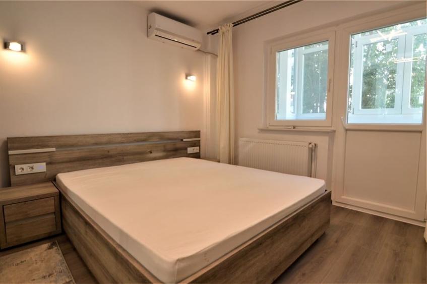 INCHIRIERE APARTAMENT 3 CAMERE B.DUL UNIRII – EMIL BOTTA - 7
