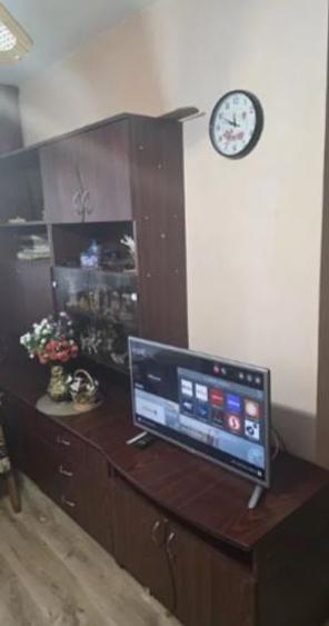 Garsonieră decomandată în Titan