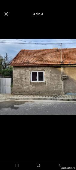 Casă cu 2 camere cu Teren 240 Mp în Central