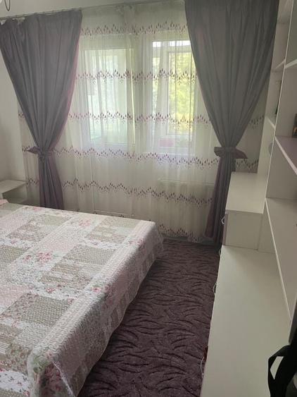 Apartament cu 4 camere decomandat, mobilat în Gorjului