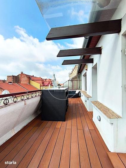Apartament cu 4 camere decomandat în Ultracentral