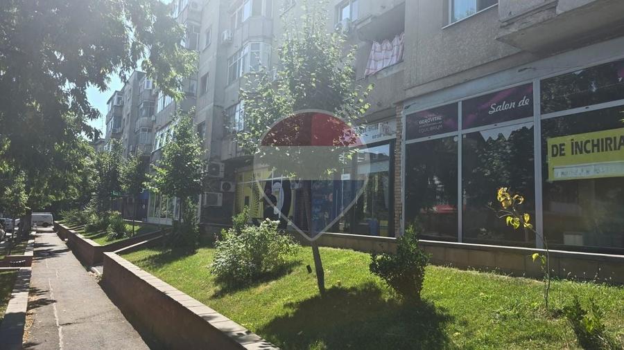 Spațiu comercial, de 90 mp, în Sălaj