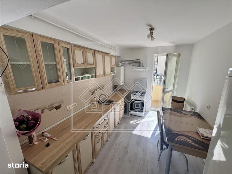 Apartament cu 2 camere decomandat în Ludoș