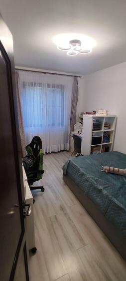 Apartament cu 2 camere semidecomandat în Dobroești