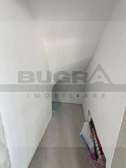 Casă individuală cu 4 camere cu Canalizare în Dezmir