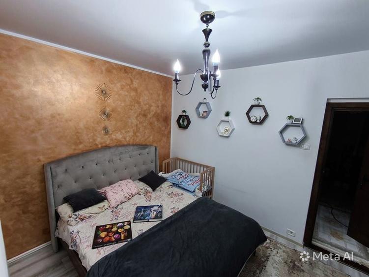 Apartament cu 3 camere semidecomandat în Central