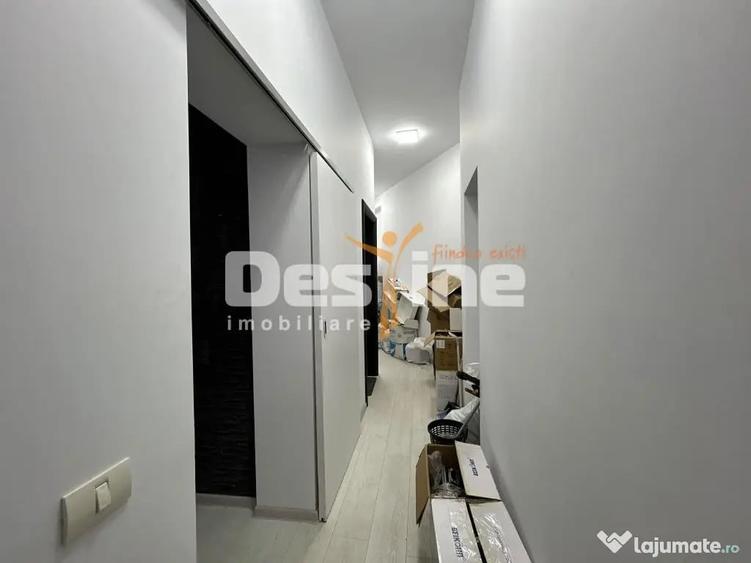 Apartament cu 4 camere semidecomandat în Universitate