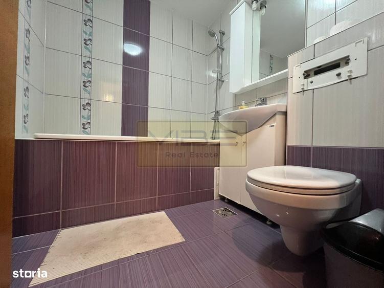 Apartament cu 3 camere decomandat în Păcurari
