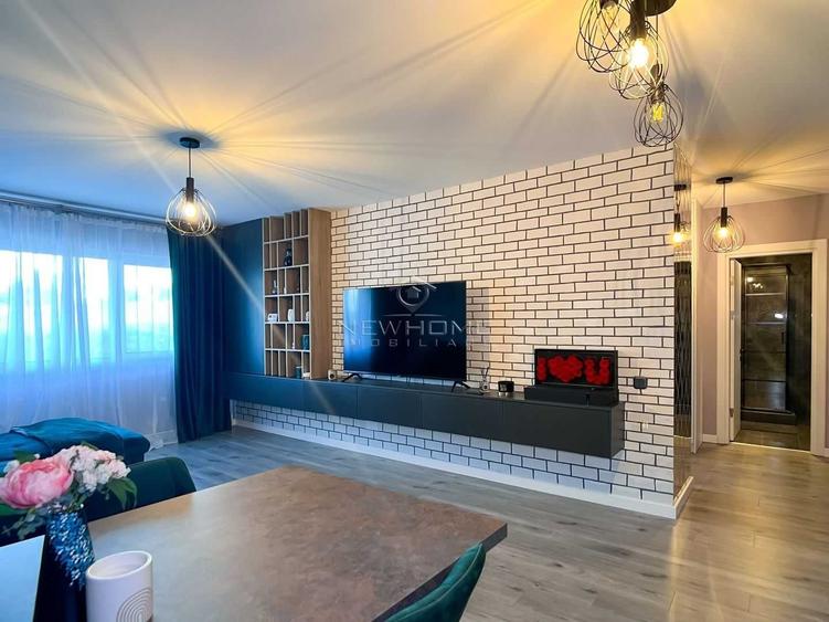 Apartament cu 2 camere semidecomandat în Sopor