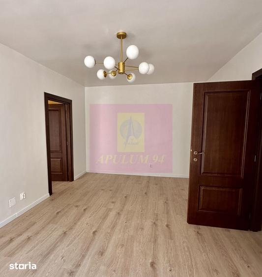 Apartament cu 4 camere semidecomandat în Cișmigiu