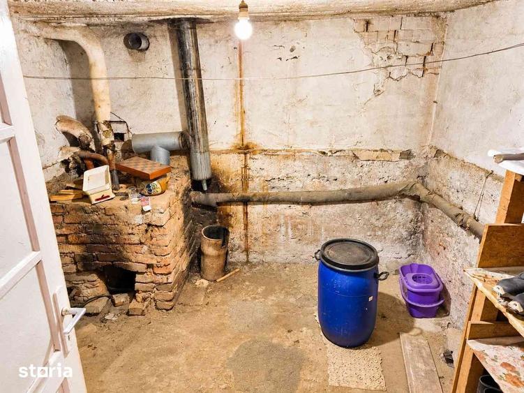 Casă cu 4 camere decomandat cu Teren 700 Mp în Central