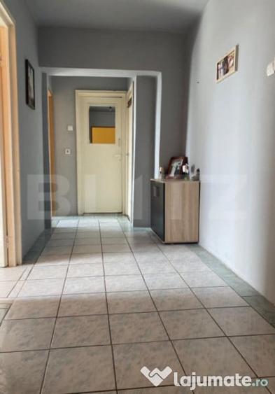 Apartament cu 2 camere, 57 mp, decomandat, mobilat, zona Mat - 8