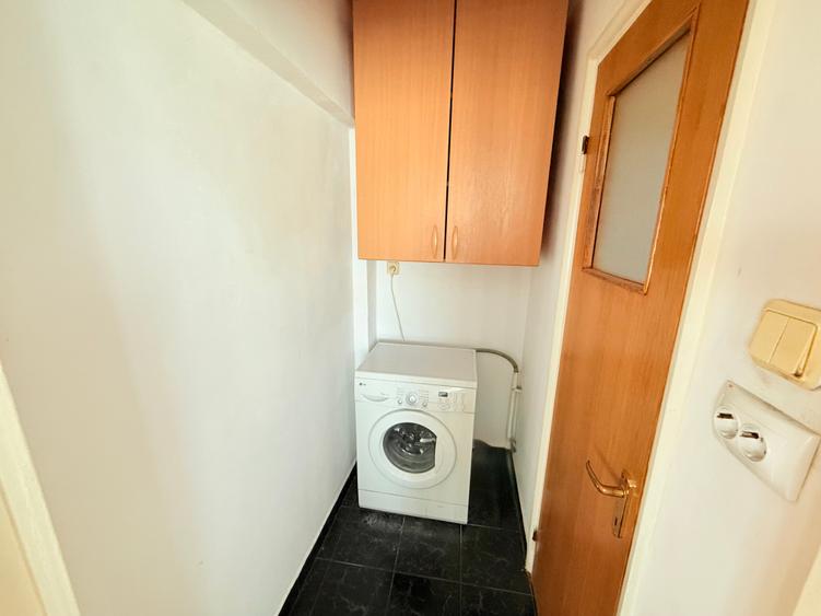 Apartament cu 4 camere decomandat în Pantelimon