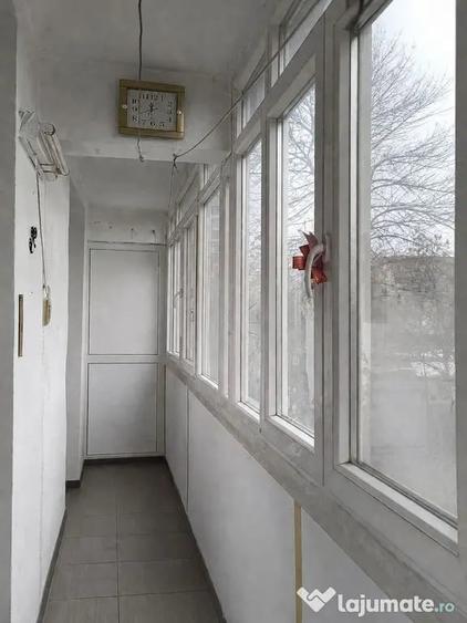 APARTAMENT 3 CAMERE DECOMANDAT - 16
