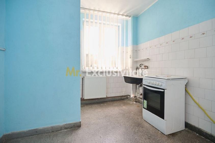 Apartament cu 2 camere semidecomandat în Teilor