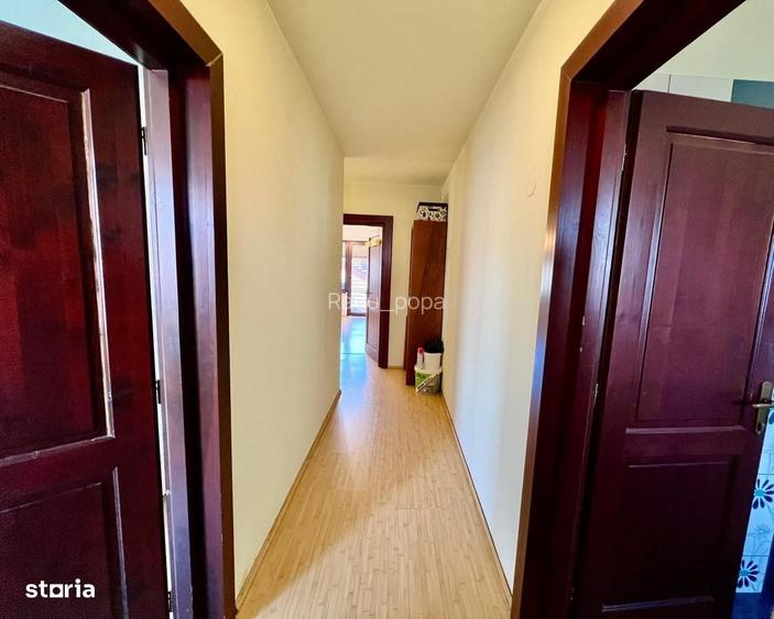 Apartament la vila - 3 camere, 96 mp, parcare - Sub Arini