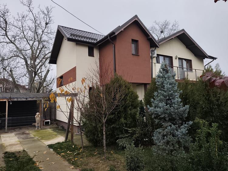 Casă individuală cu 3 camere cu Teren 500 Mp în Gulia