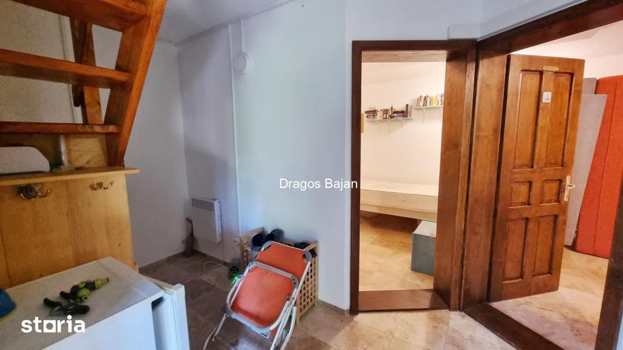 Casă cu 2 camere cu Teren 500 Mp în Limanu