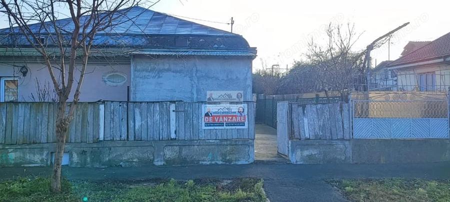 Casă cu 2 camere cu Teren 85 Mp în Nord