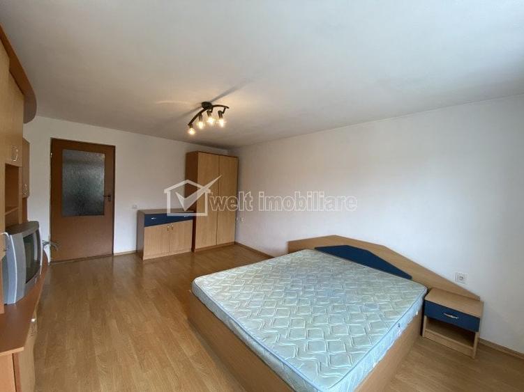 Apartament cu 2 camere decomandat în Zorilor