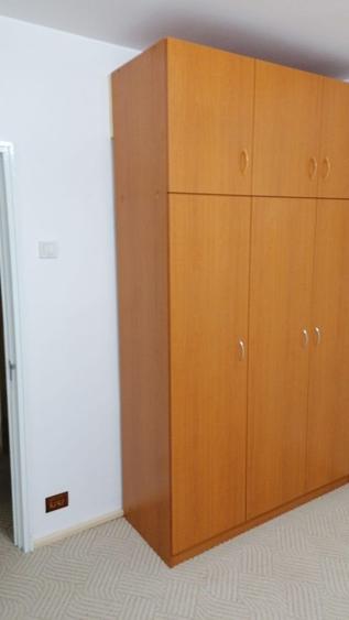 Apartament cu 2 camere semidecomandat în Tei