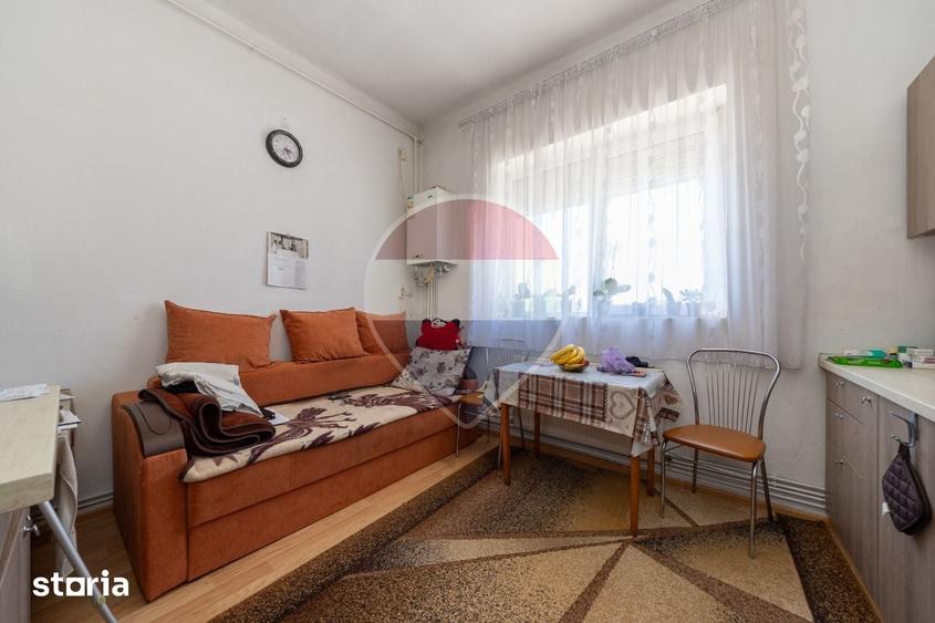 Casa cu poten?ial rar in Sacele: 2 corpuri ?i teren de 1.048 mp - 18