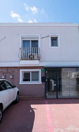 Casă cu 3 camere în Crețuleasca