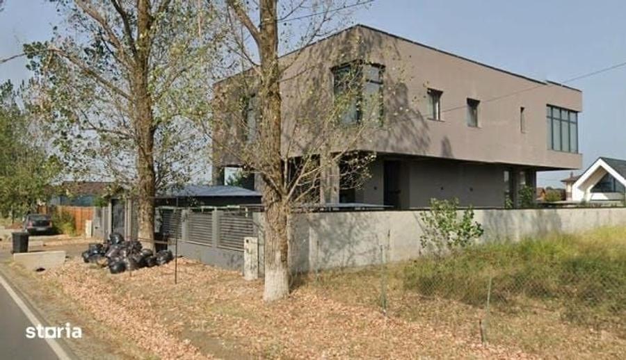 Casă cu 4 camere în Moara Vlăsiei