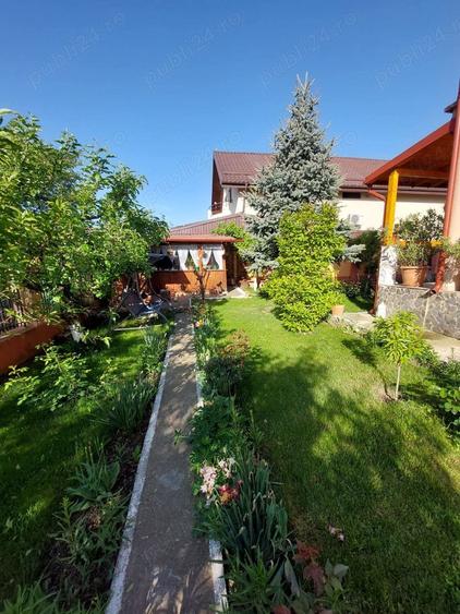 Casă cu 5 camere cu Teren 576 Mp în Roman