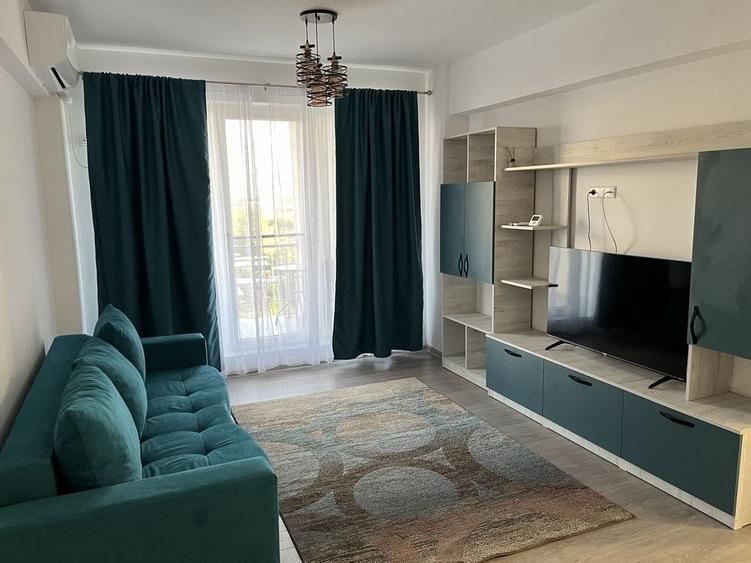 Apartament cu 2 camere decomandat în Central