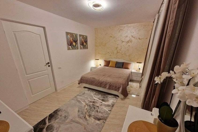 Apartament cu 2 camere semidecomandat în Tătărași