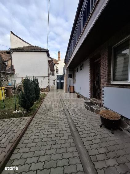 De vanzare teren cu proiect de reconstruc?ie apartament zona central - 11