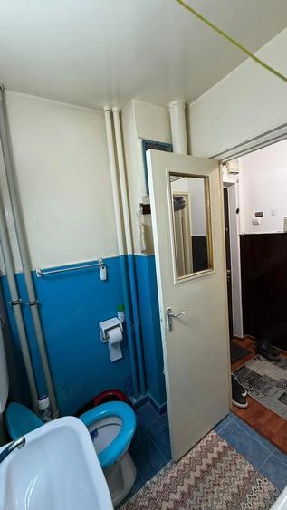 Apartament cu 2 camere decomandat în Berceni