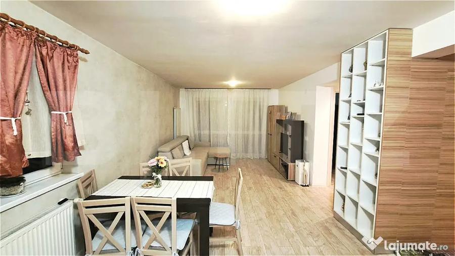 Apartament cu 2 camere semidecomandat, mobilat în Central
