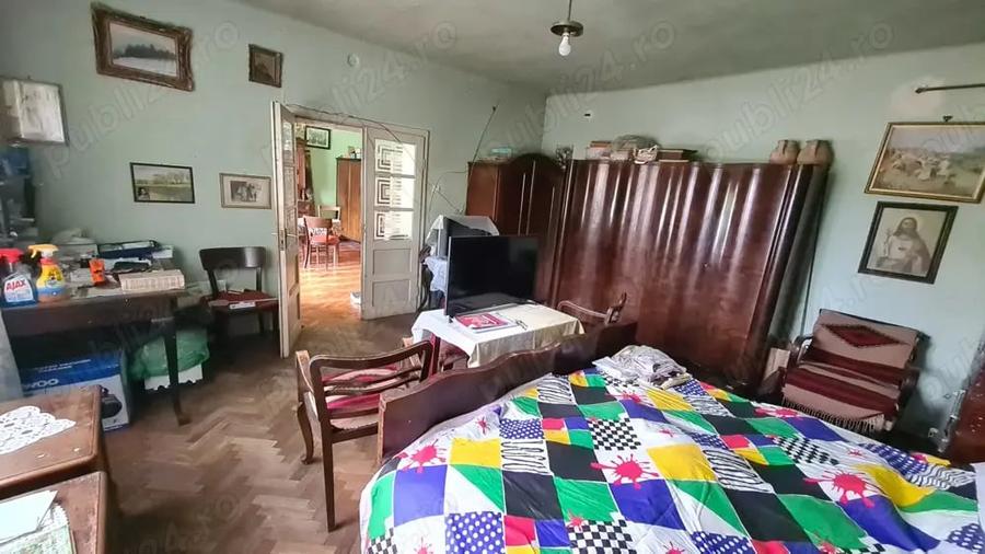 Casă cu 2 camere cu Teren 884 Mp în Pârneava